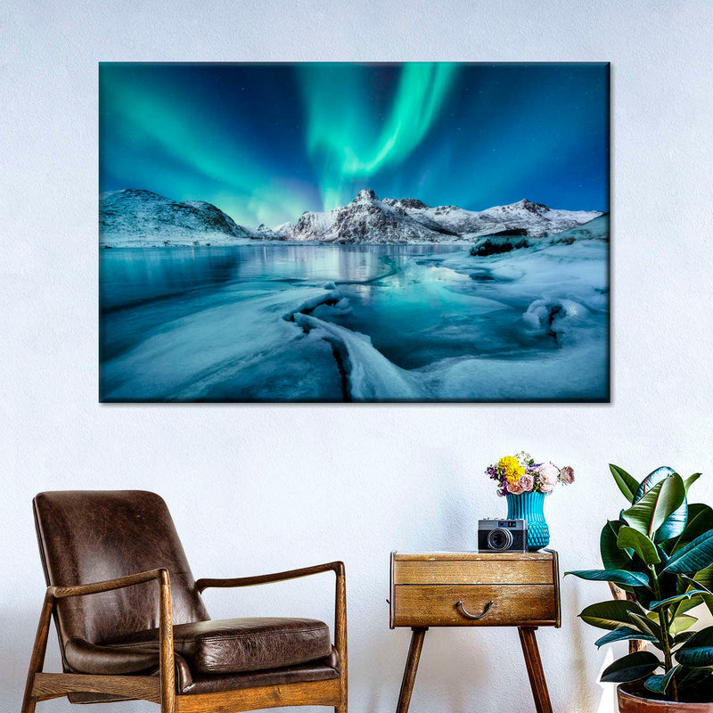 Radiant Northern Lights Wall Art