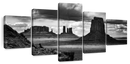 BW Monument Valley National Park Wall Art