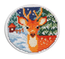 Kit for decorating with perforated wooden form EHW039