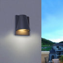 Klyvera Outdoor Wall Lamp
