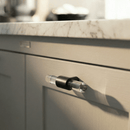 Kuit Transparent Knob & Pull Bar