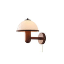Leku Wall Lamp