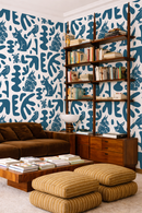 Abstract Animales Wallpaper, white and blue