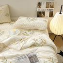 DecorBites™ Cool Feeling Silky Summer Comforter & Latex Fitted Sheet Set