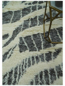 Modern Abstract 5x8 Ivory and Charcoal Texture Moroccan Style Plush Pile wool Rug