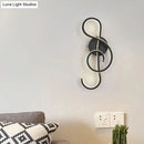 Modern black & white musical note wall lamp – bedroom acrylic shade