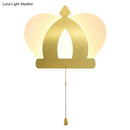 Modern gold crown wall lamp bedroom light with pull chain