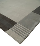 Modern Scandinavian 6x8 Silver and Gray Wool Hand Woven Area Rug