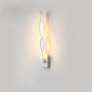 Nava Wall Lamp