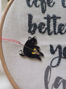 Cat with pizza Magnetic Needle Minder F07M10-3 Cat with pizza