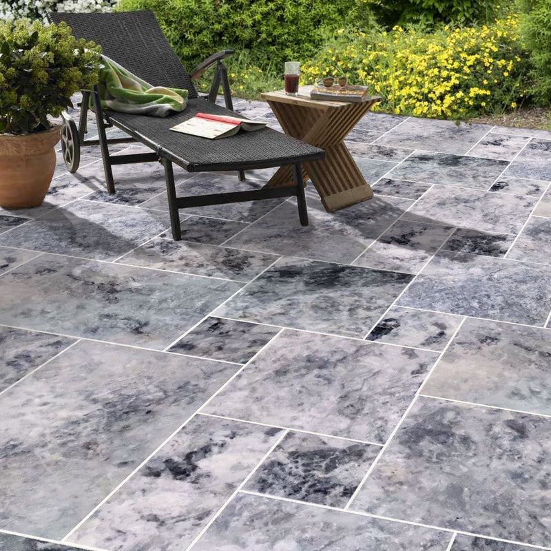 platinium silver pattern pavers installed on nice patio floor