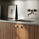 Poma Crystal Knob & Pull Bar