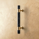 Pras Knob & Pull Bar