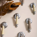 Qara Knob
