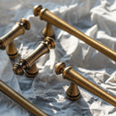 Qera Knob & Pull Bar
