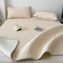 Quilted light green decorbites cooling mat bedroom bedding set