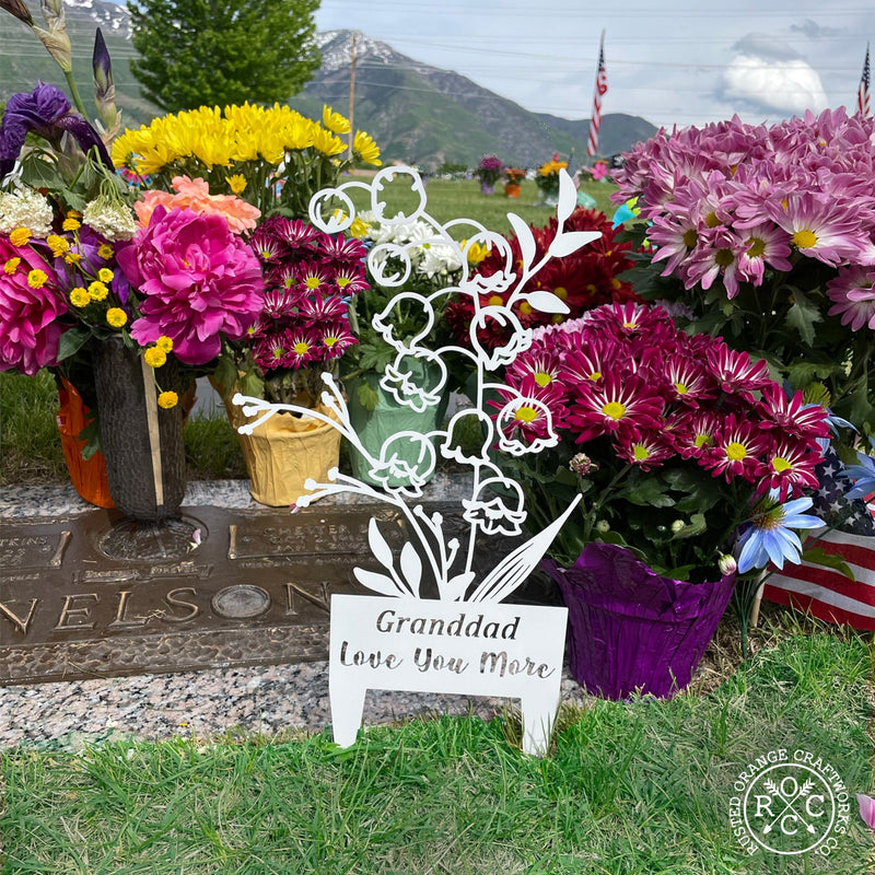 Flower Bouquet Stake - Metal Cutout Memorial Stake for Loved Ones