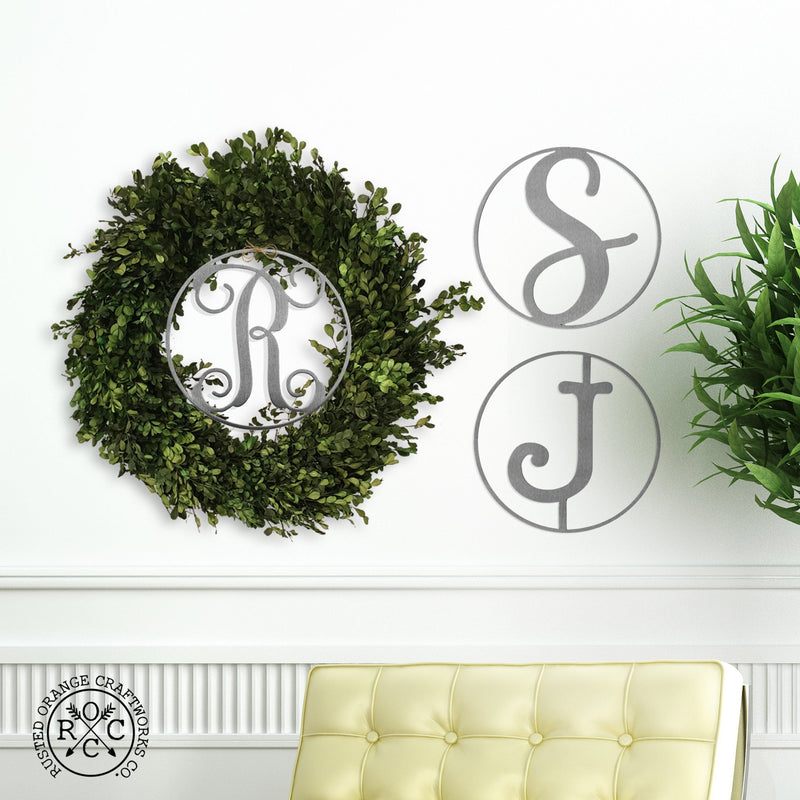 10" Single Letter Circle Monogram - 3 Styles - Custom Monogram Door Hanger