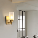 Savro Wall Lamp