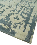 Traditional Design Charcoal and Beige 6x9 Hand Knotted wool area rug