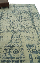 Traditional Design Charcoal and Beige 6x9 Hand Knotted wool area rug