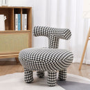 Tryphosa Chair