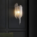 Velvetia Wall Lamp