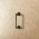 Veyra Pull Bar