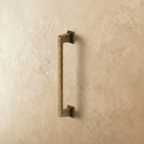 Veyra Pull Bar
