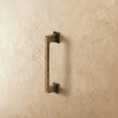 Veyra Pull Bar