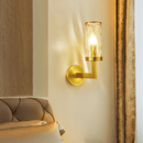 Wynlo Wall Lamp