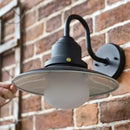 Zynaris Outdoor Wall Lamp