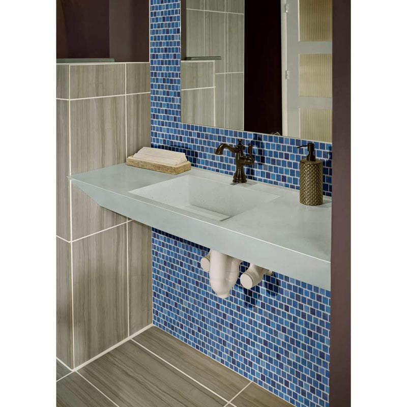 Hawaiian blue 11.81X11.81 glass mesh mounted mosaic tile SMOT-GLSB-HAWBLU4MM product shot bath view