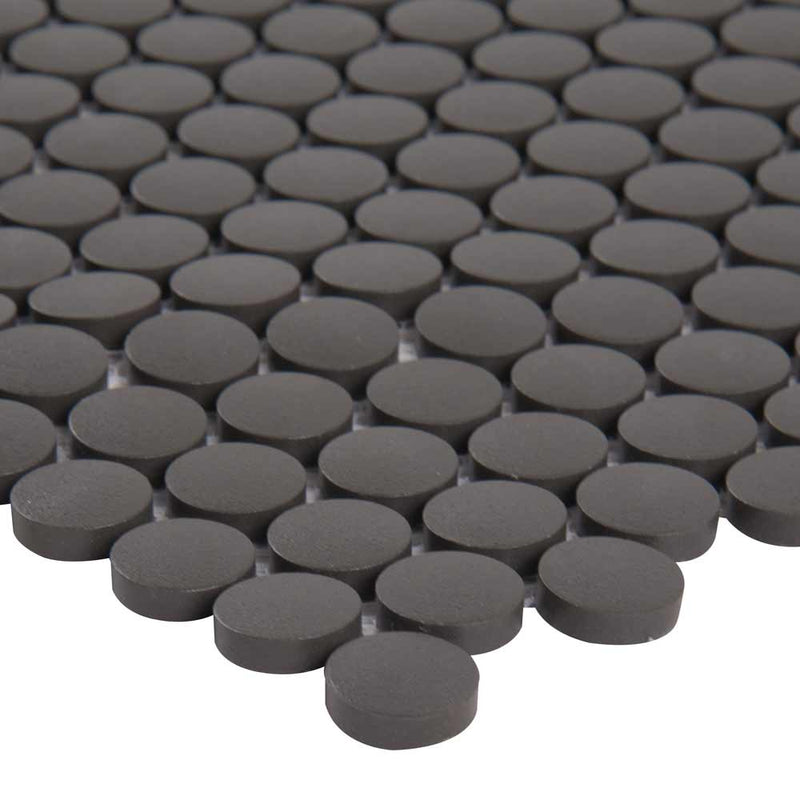 Penny round nero 11.25X12.63 porcelain mesh mounted mosaic tile SMOT-PT-PENRD-NEROM product shot profile view
