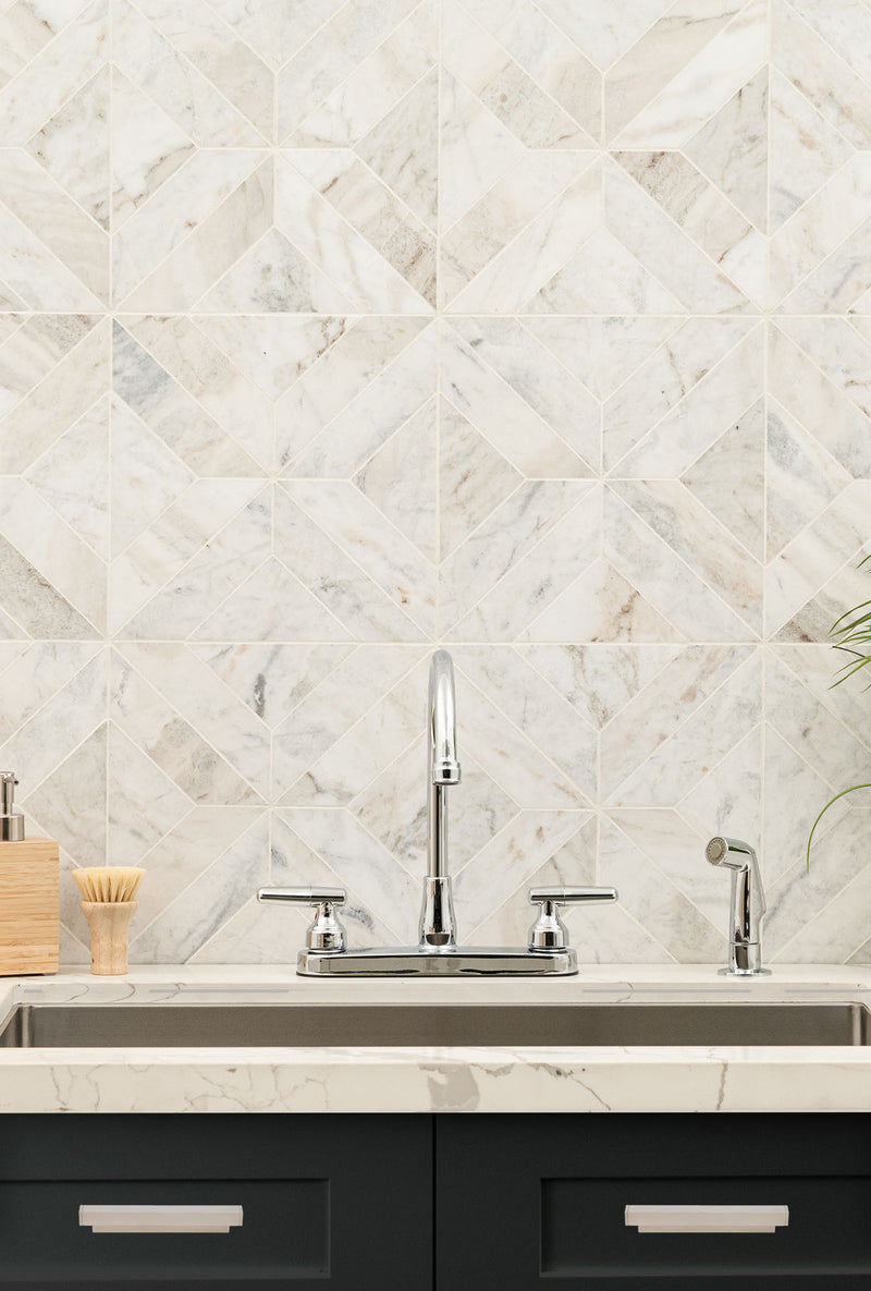 Arabescato Venato White 12"x12" Honed Mosaic Marble Floor And Wall Tile room shot bathroom view 5