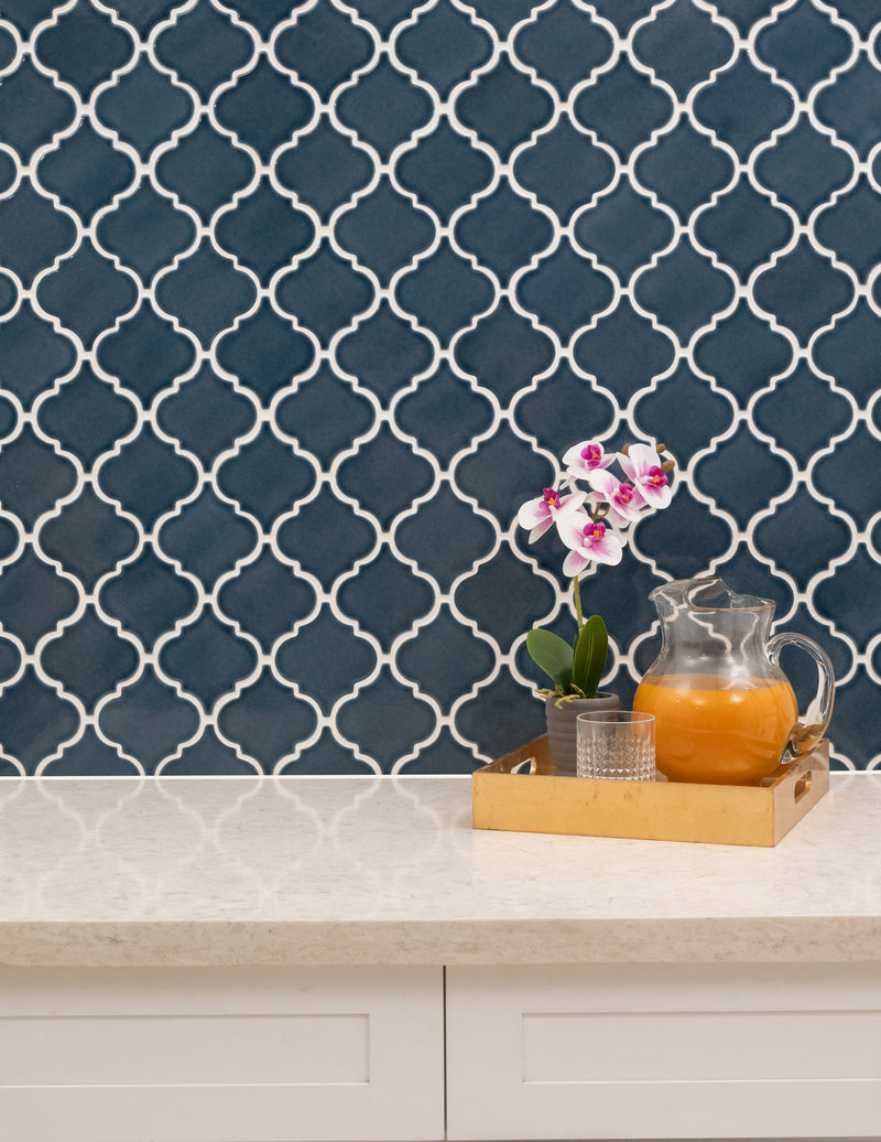 Bay blue  arabesque 10.83 in x 15.50 in ceramic SMOT-PT-BAYBLU-ARABESQ mesh mounted mosaic tile room shot bathroom view 3