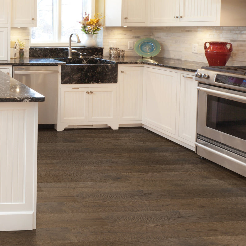 MSI Ladson Thornburg 7.48"x75.6" Engineered Click Lock Hardwood Flooring room shot kitchen view 2