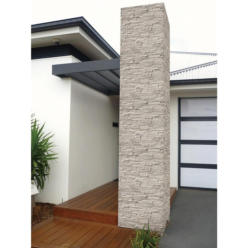 White oak splitface ledger corner 6X18 natural marble wall tile LPNLMWHIOAK618COR product shot wall view