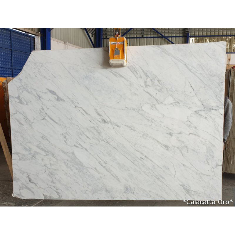 calacatta oro white marble slabs polished 2cm slabs product shot front view