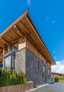 manufactured stone veneer ashlar pattern masso anthracite handmade S01TH 101196 installed facade house wide