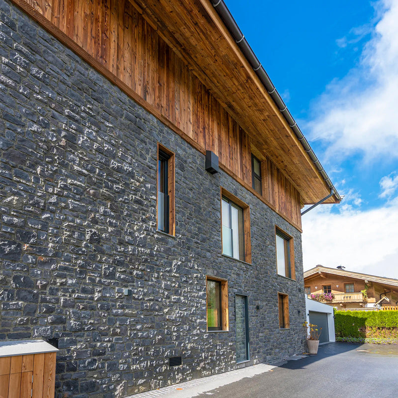 manufactured stone veneer ashlar pattern masso anthracite handmade S01TH 101196 installed facade house